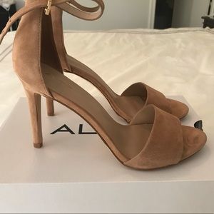 Aldo Melawet Sandal